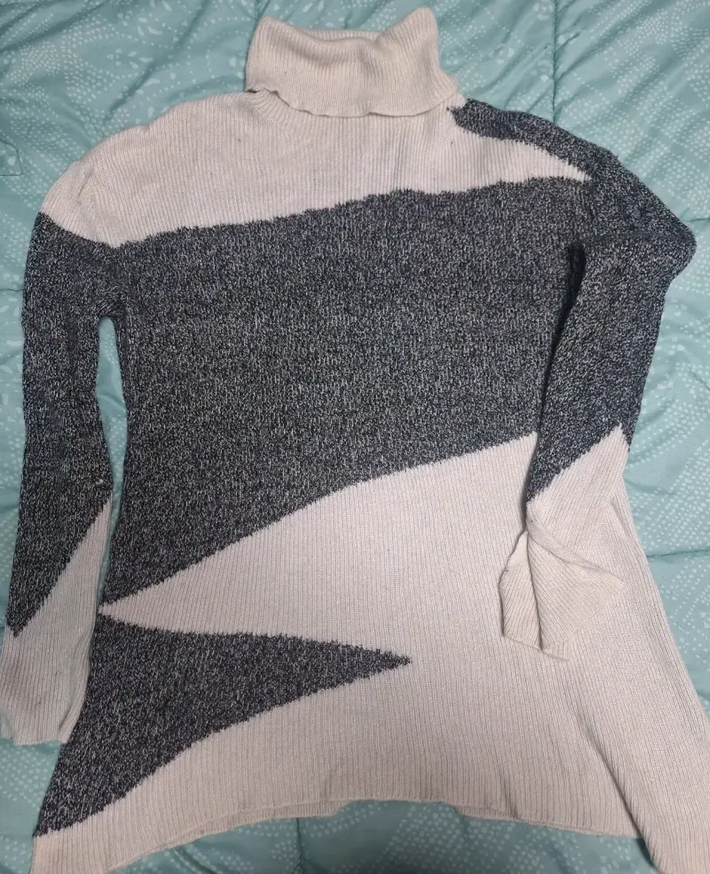 Suéter de lana gris medii cuello - 4