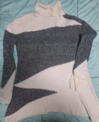 Suéter de lana gris medii cuello - miniatura 4
