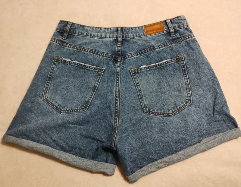 Shorts de mezclilla Basement para mujer - 3