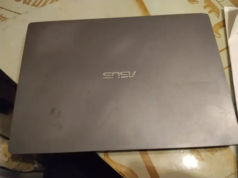 Laptop ASUSPRO P5440FA con Intel i7 y 16GB RAM - 2