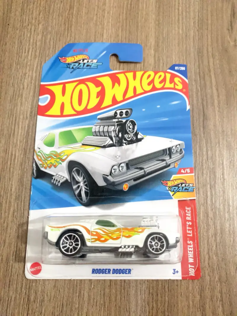 Hot Wheels Rodger Dodger