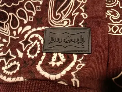 Polerón Dogg Supply con diseño bandana - miniatura 5