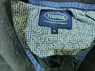 Polera Polo Negra Ferouch Talla S - miniatura 4