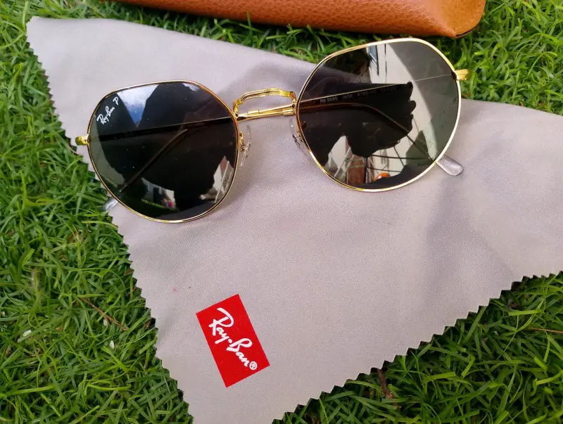 Gafas de sol Ray-Ban redondas doradas - 3