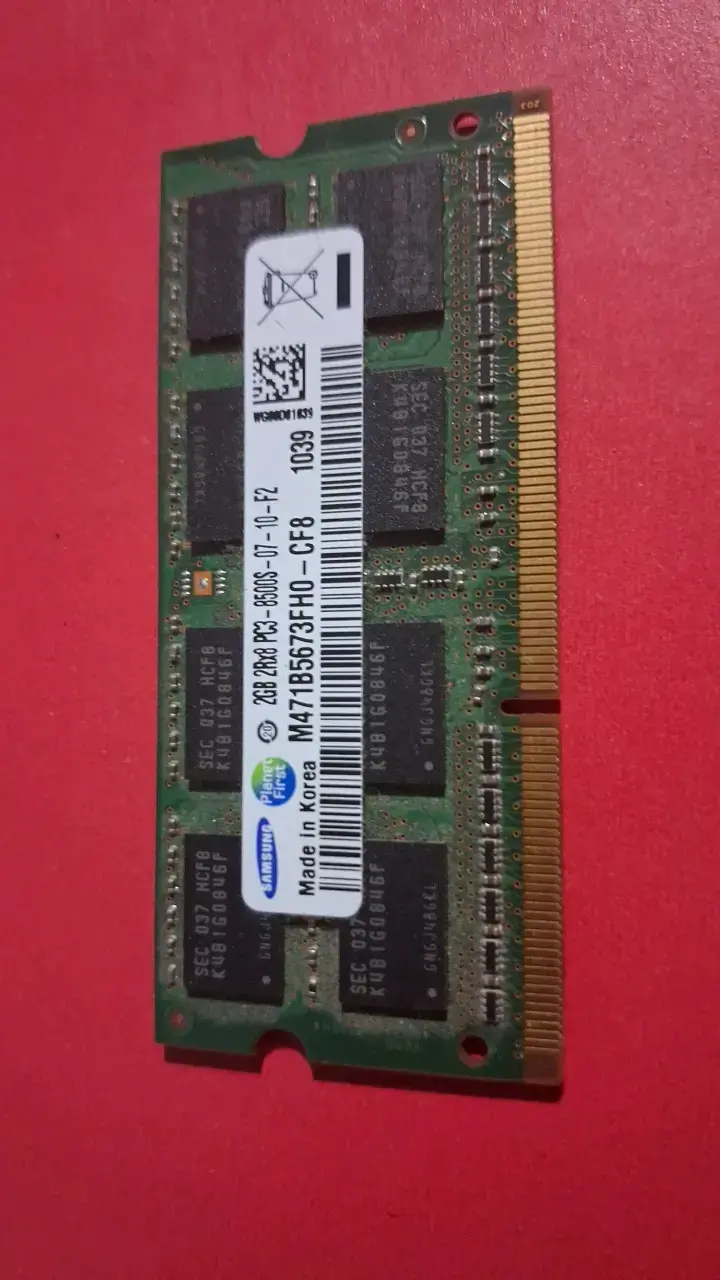 Memoria RAM Samsung 2GB DDR3 PC3-8500S