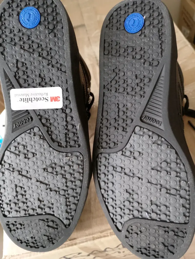 Zapatillas negras de cuero sintético Teener - 1