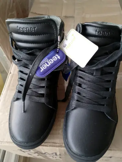 Zapatillas negras de cuero sintético Teener - miniatura 4