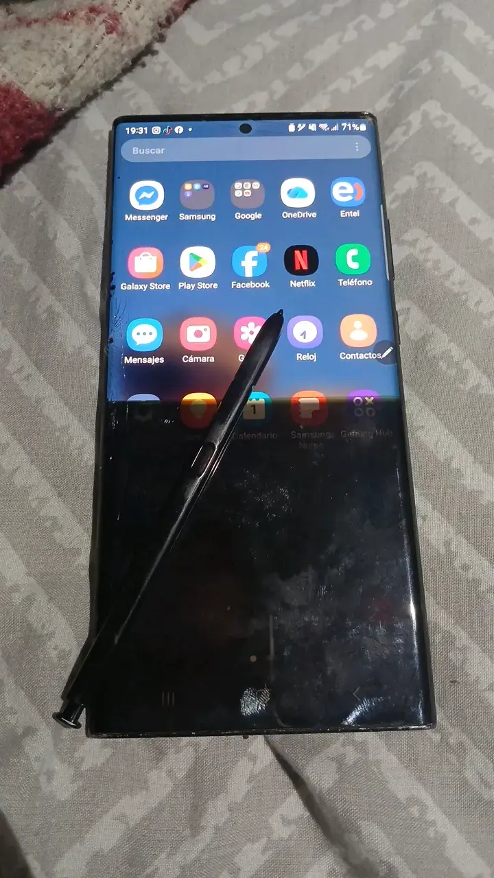 Galaxy Note 20 ultra con falla en la pantalla - 5