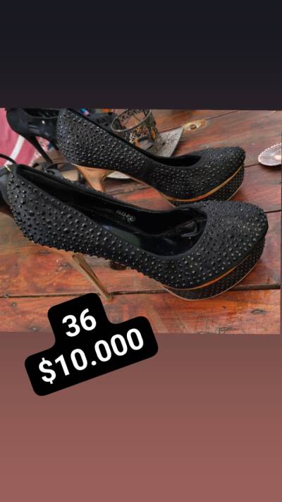 Zapatos de Tacón Alto en Varios Colores - miniatura 4