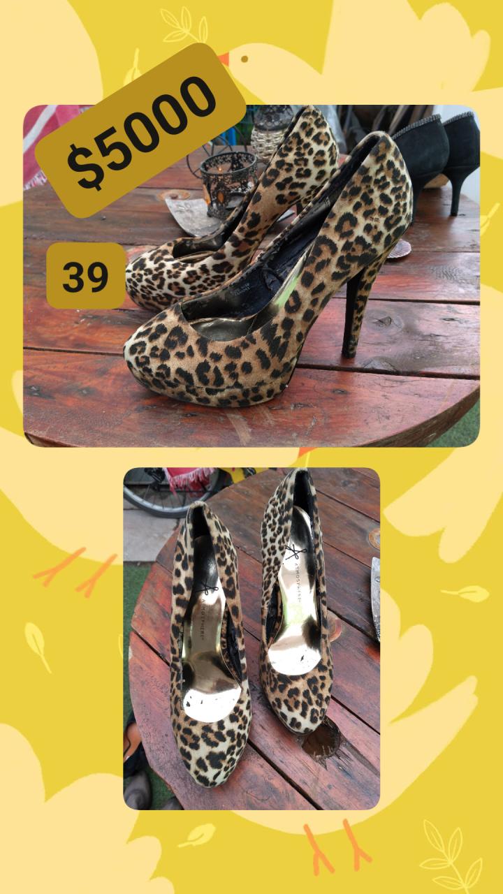 Zapatos de Tacón Negro con Detalles Talla 41 - 5