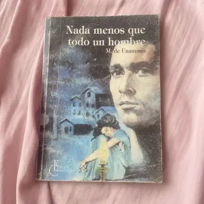 Libro 'Nada menos que todo un hombre' de M. de Unamuno - miniatura 1