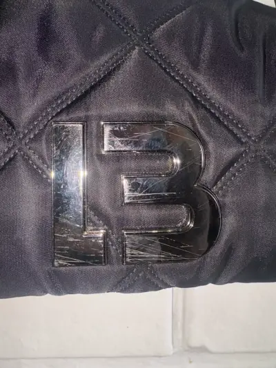 Bolso Crossbody Bimba Y Lola Acolchado Negro - miniatura 3
