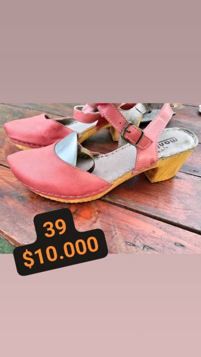 Suecos en cuero y madera - miniatura 5