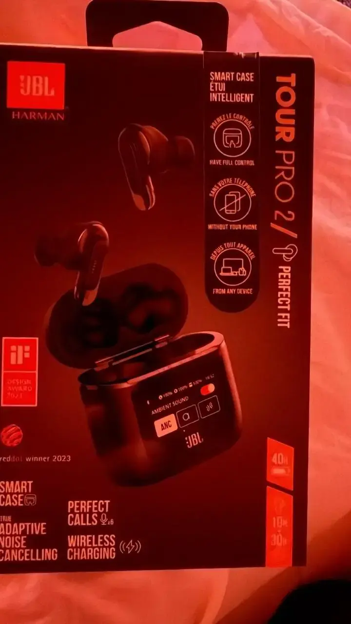 Audífonos JBL TWS Tour Pro 2 - 4