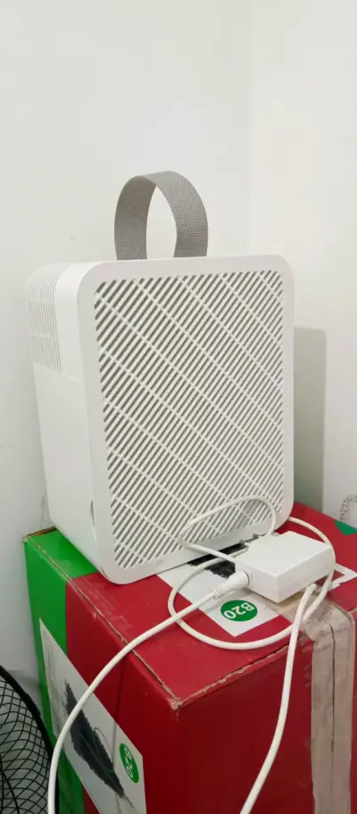 Purificador de Aire Portátil Blanco con Asa - miniatura 2