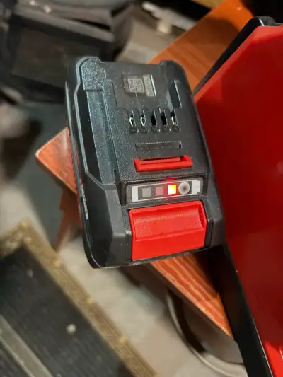 Cafetera Einhell roja con cargador y batería - miniatura 3
