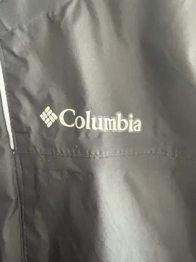 Chaqueta impermeable Columbia negra Omni-Tech - miniatura 2