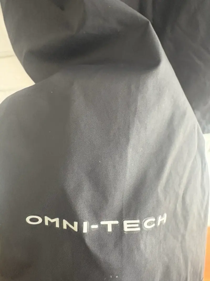 Chaqueta impermeable Columbia negra Omni-Tech - 4