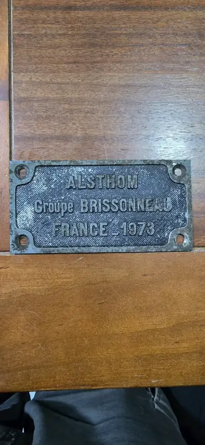 Placa Metálica Alsthom 1973 Vintage - miniatura 1
