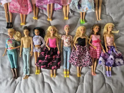 s Barbies - miniatura 2