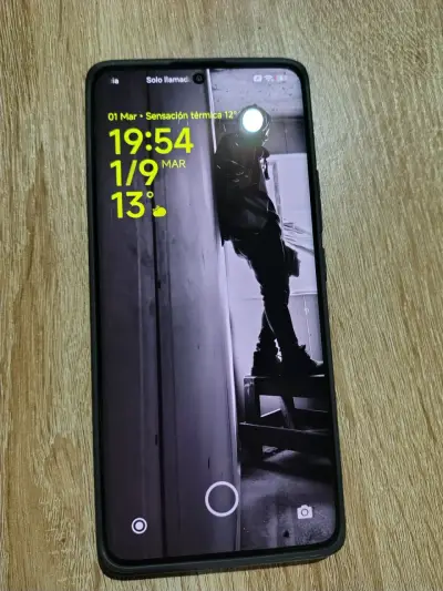 Smartphone Redmi 5G con triple cámara - miniatura 2