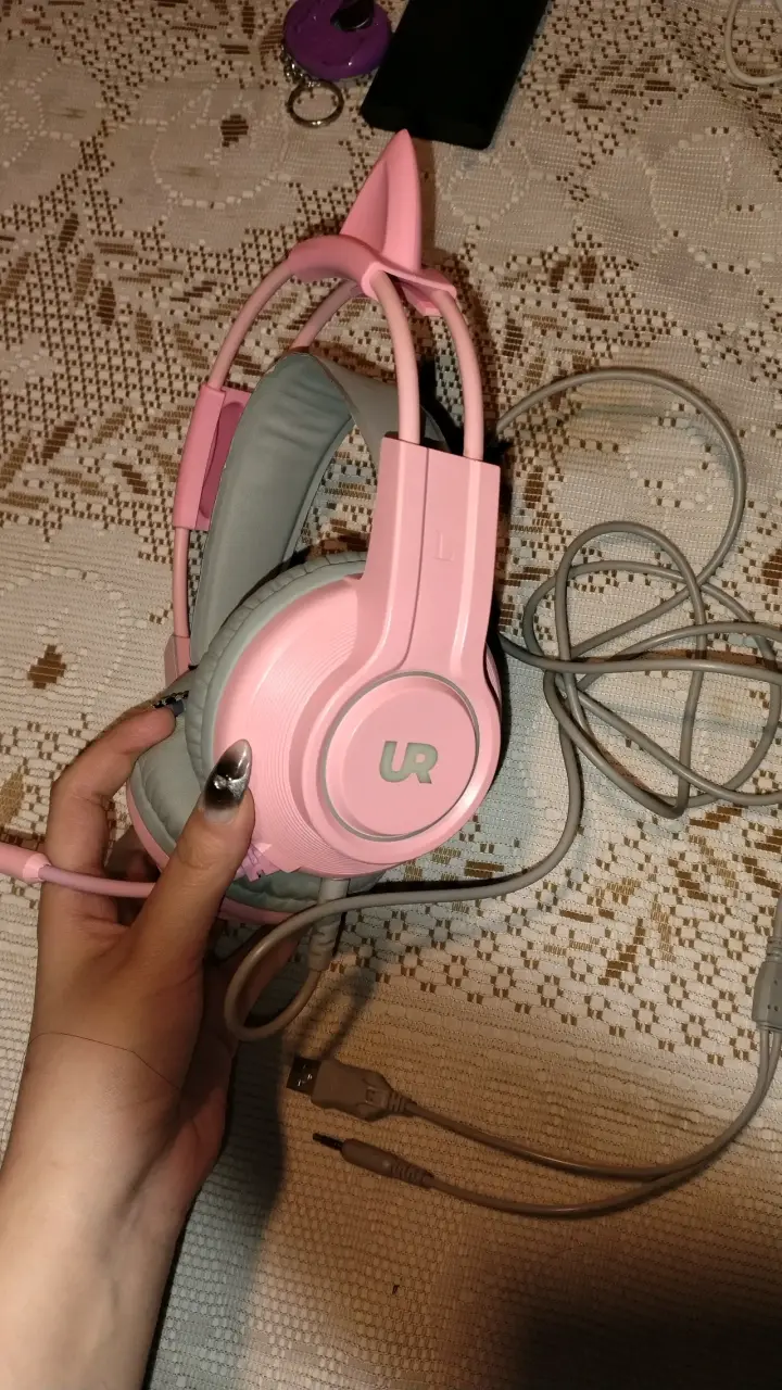 Audífonos gamer con orejas de gato rosa - 2