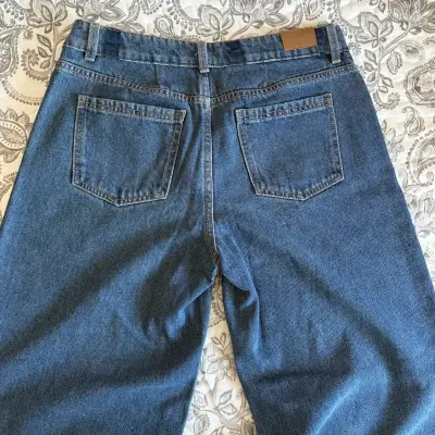 Jeans de mezclilla azul para mujer Opposite - miniatura 2