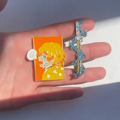 2 Pines de Zenitsu Demon Slayer - miniatura 1