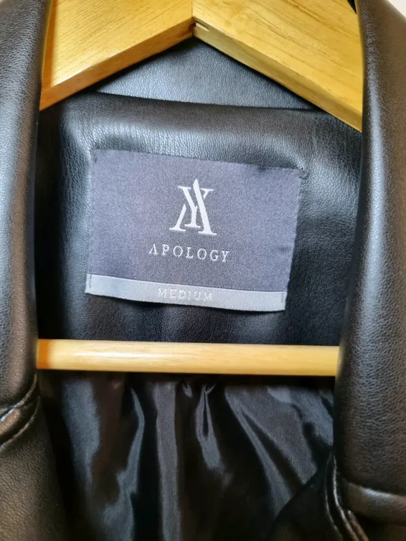 Blazer de cuero negro Apology - 5