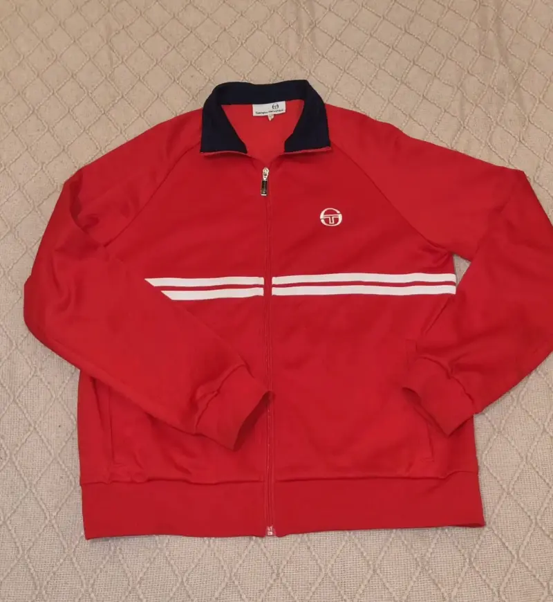 Chaqueta deportiva roja Sergio Tacchini