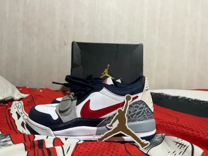 Zapatillas Nike Air Jordan Legacy 312 Low 37.5 - 1