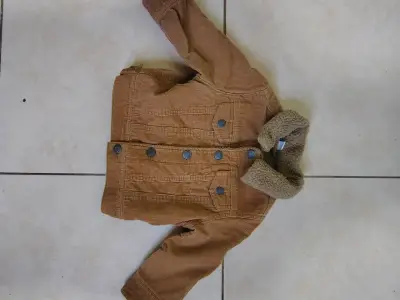 Ropa y Zapatos de Niño y Niña - miniatura 6
