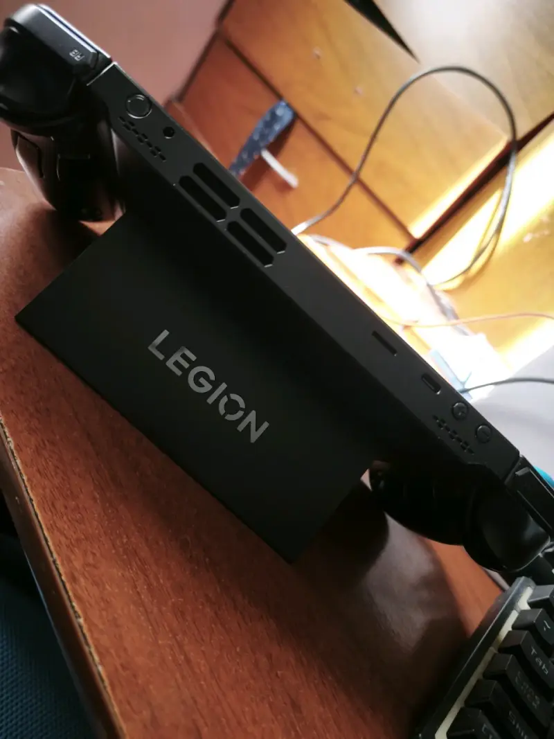 Consola portátil Lenovo Legion go z1 extreme - 4