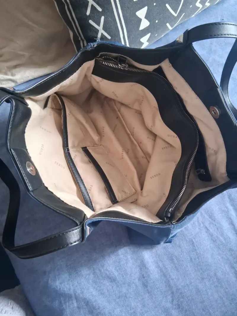 Bolso azul Guess de mujer con asas largas - 2