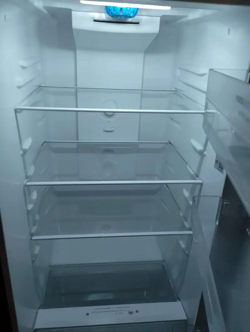 Refrigerador Mademsa de Dos Puertas en Buen Estado - 5