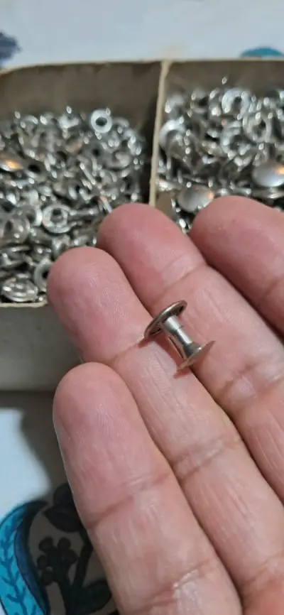 Remaches metálicos de níquel - miniatura 2