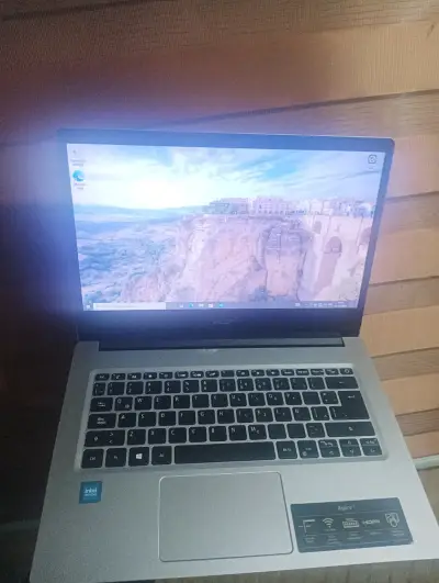 ‼️100MIL ‼️Laptop Acer Aspire 1 - miniatura 1