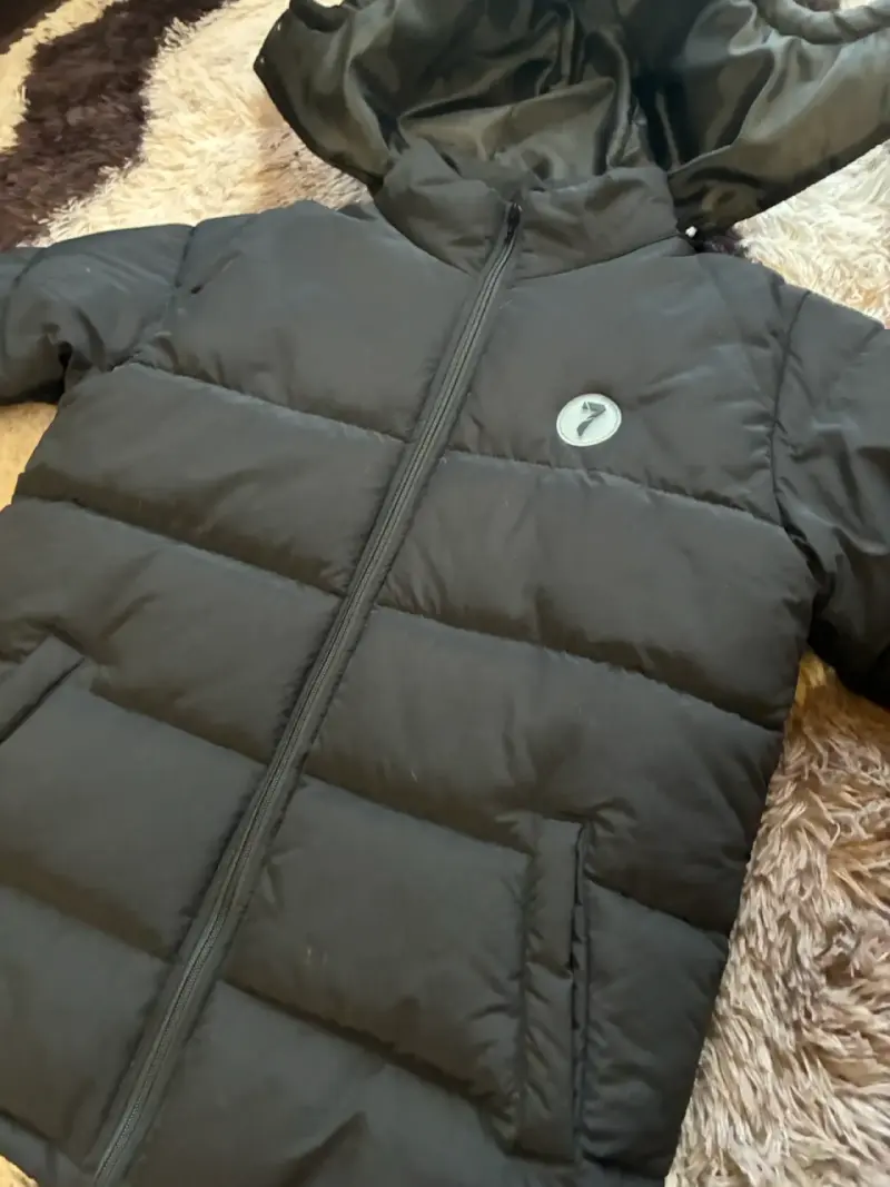 Parka negra 7pkte tipo traptars hombre - 2