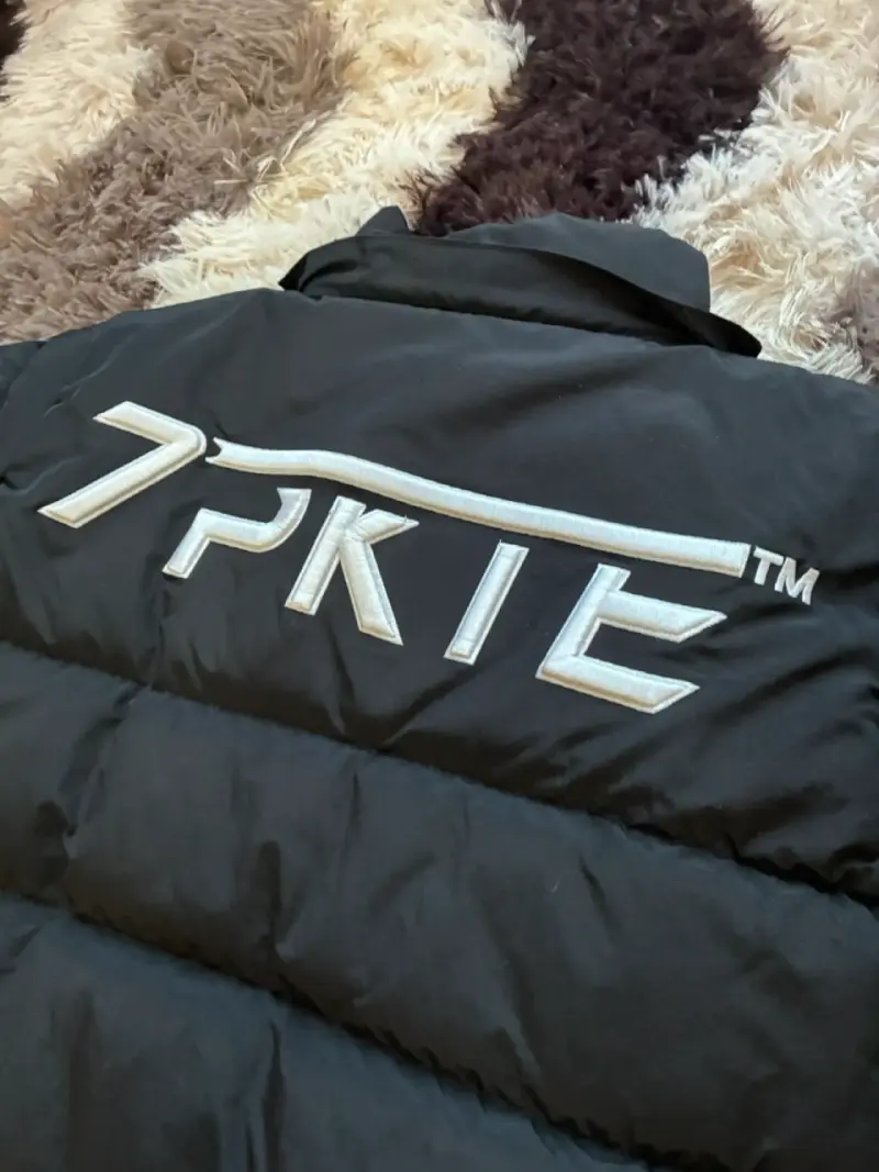 Parka negra 7pkte tipo traptars hombre - 5