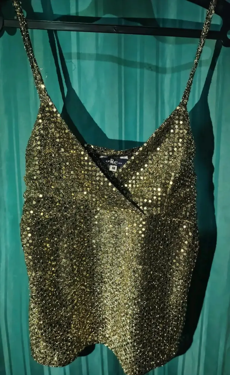 Top de lentejuelas doradas para fiesta - 2