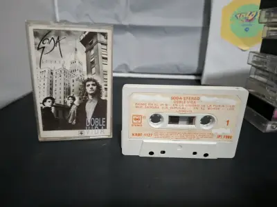 Cassette de música Soda Stereo Doble Vida 1988 - miniatura 1