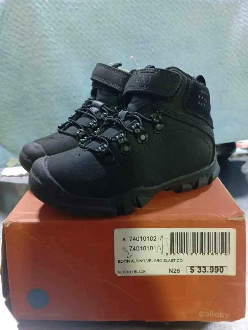 Botines negros para niños con velcro CKY - 1