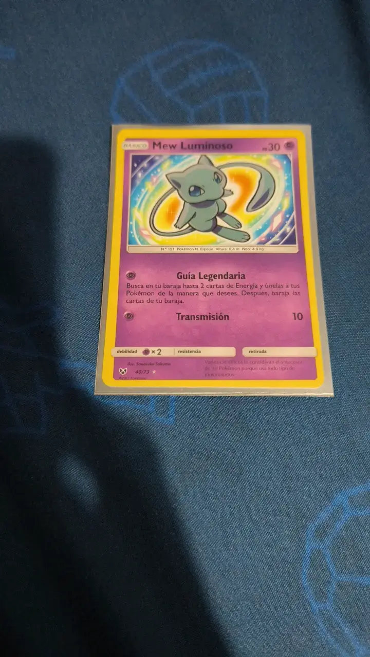 Carta Pokémon Mew Luminoso Holo Rara - 1