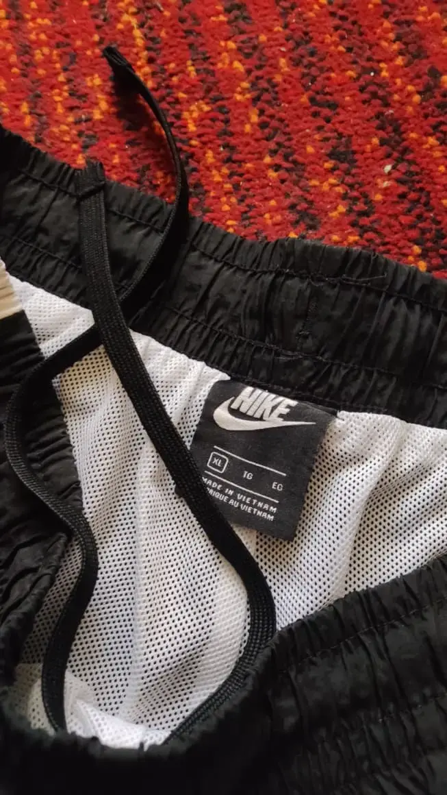 Buzo Nike cortaviento XL - 3