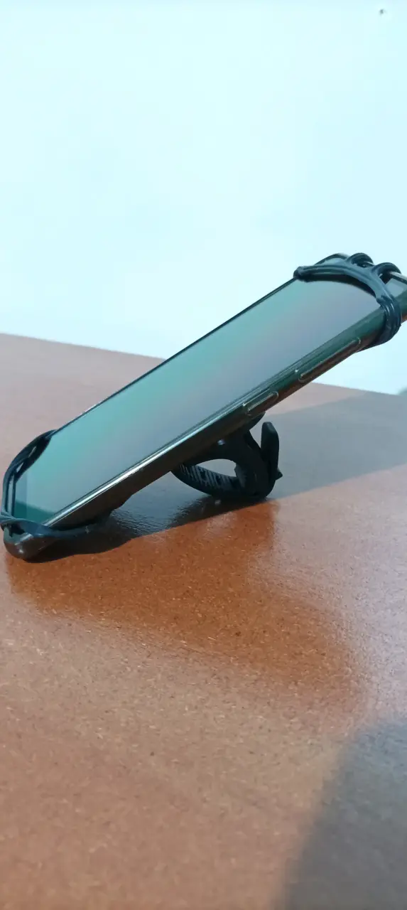 Soporte de celular para bicicleta ajustable negro - 4