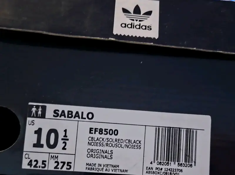 Zapatillas Adidas Sabalo negras con detalles rojos - 3