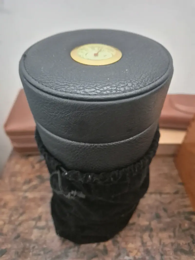 Humidor de Puros de Cuero Negro con Higrómetro - 2