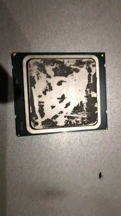 Procesador Intel Xeon E5-2680 2.80GHz usado - miniatura 2