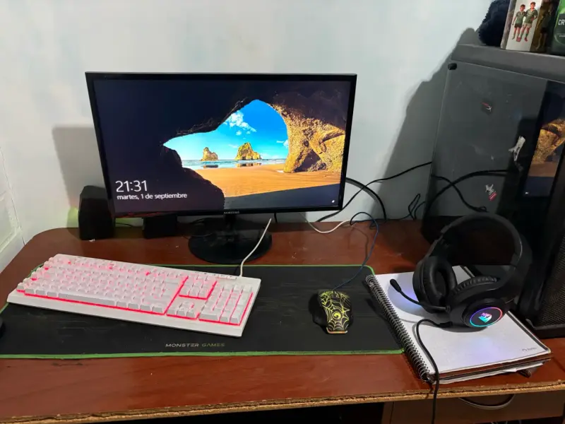 PC Gamer Completo con Monitor Samsung y Accesorios
