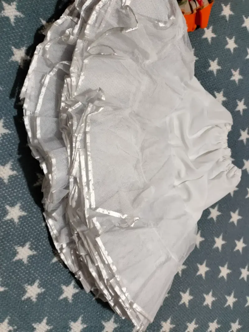 Vestido de huasa y falso - 3